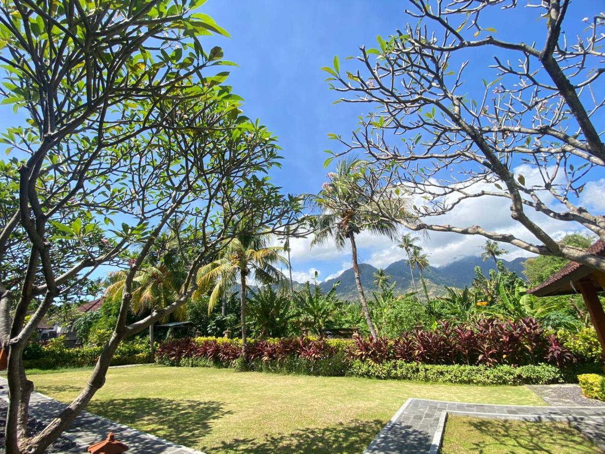 Badini Homestay Pemuteran Exterior foto