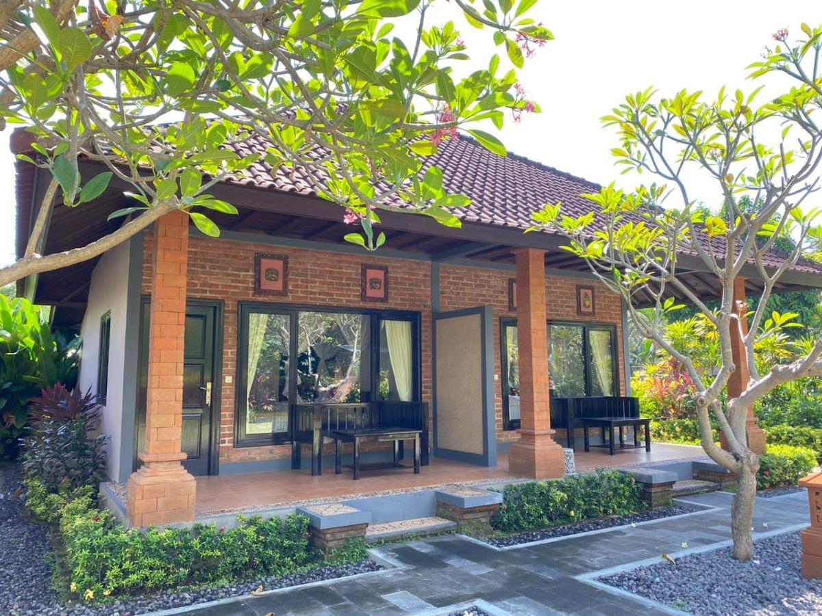 Badini Homestay Pemuteran Exterior foto